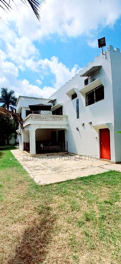 3bdrm Maisonette in Kikambala for sale - Image 1