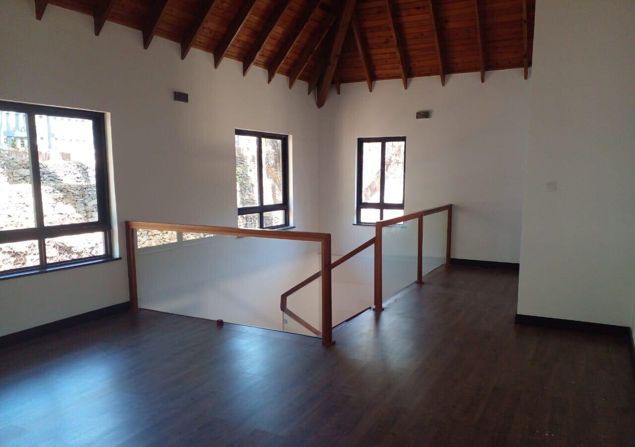 5-Ensuite Townhouse with Jacuzzi & Steam Bath - Lower Kabete