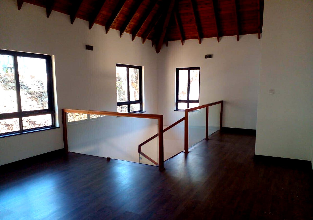 5-Ensuite Townhouse with Jacuzzi & Steam Bath - Lower Kabete