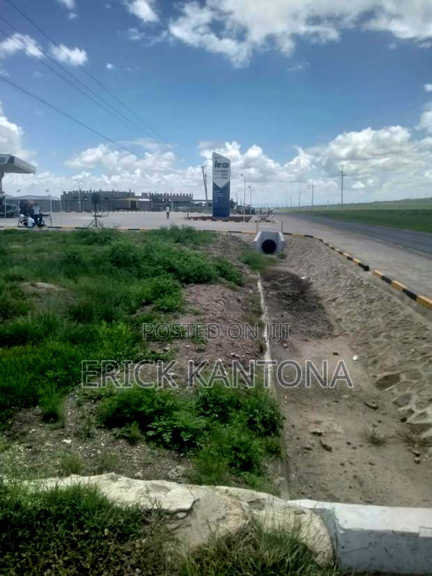Titled 0.75acres on Sale Kagundoo Road
