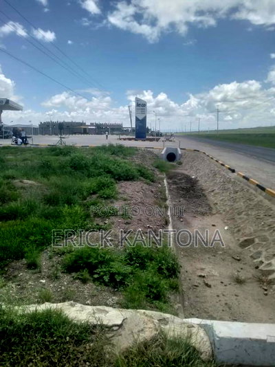 Titled 0.75acres on Sale Kagundoo Road - Image 1