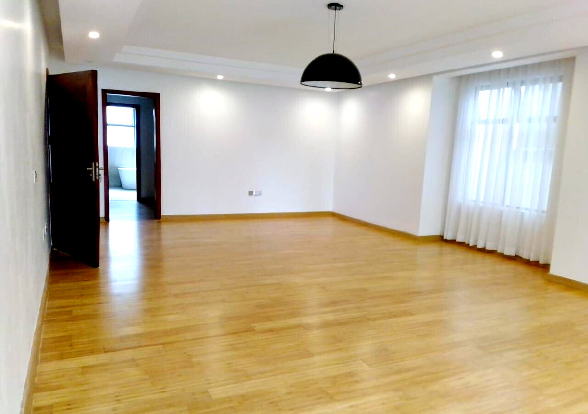 5-Bed Townhouse with Study & Modern Finishes - Lavington