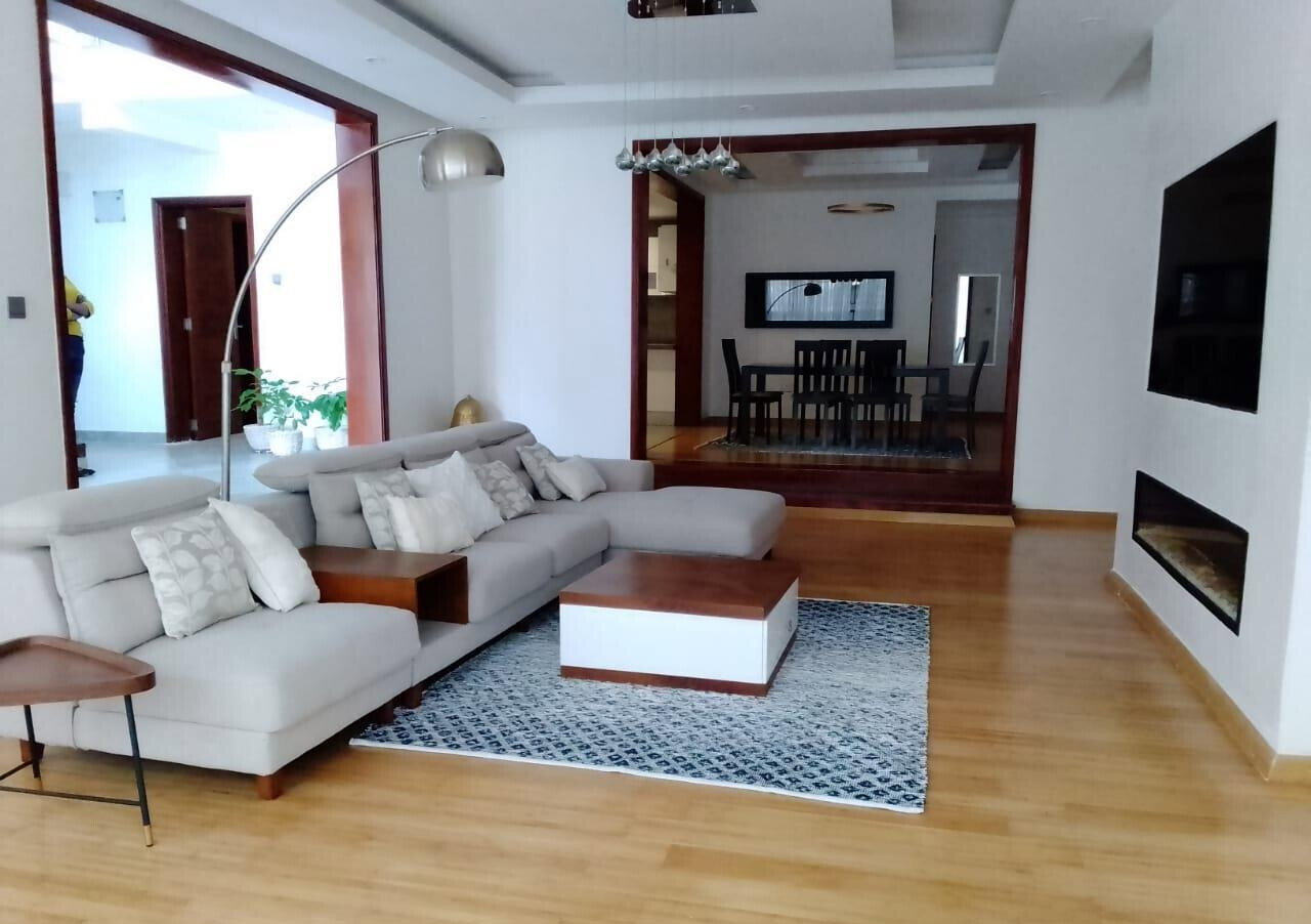 5-Bed Townhouse with Study & Modern Finishes - Lavington