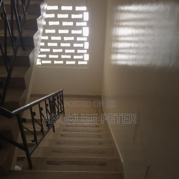 2bdrm Block of Flats in Tudor Nora for rent