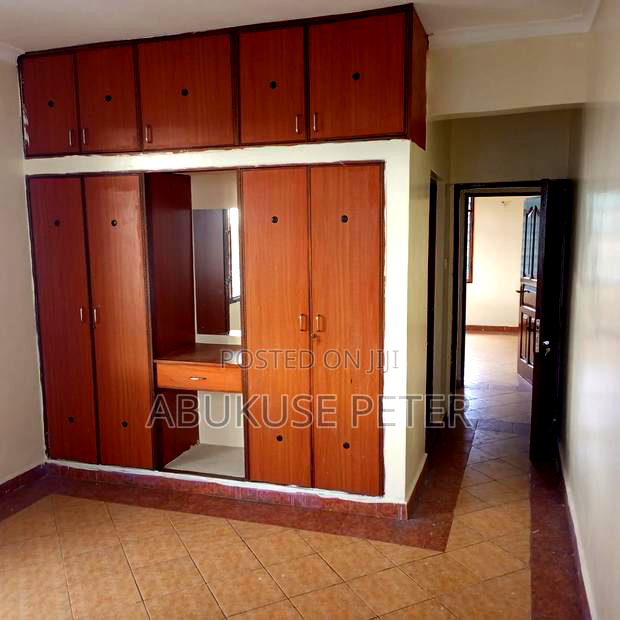 2bdrm Block of Flats in Tudor Nora for rent