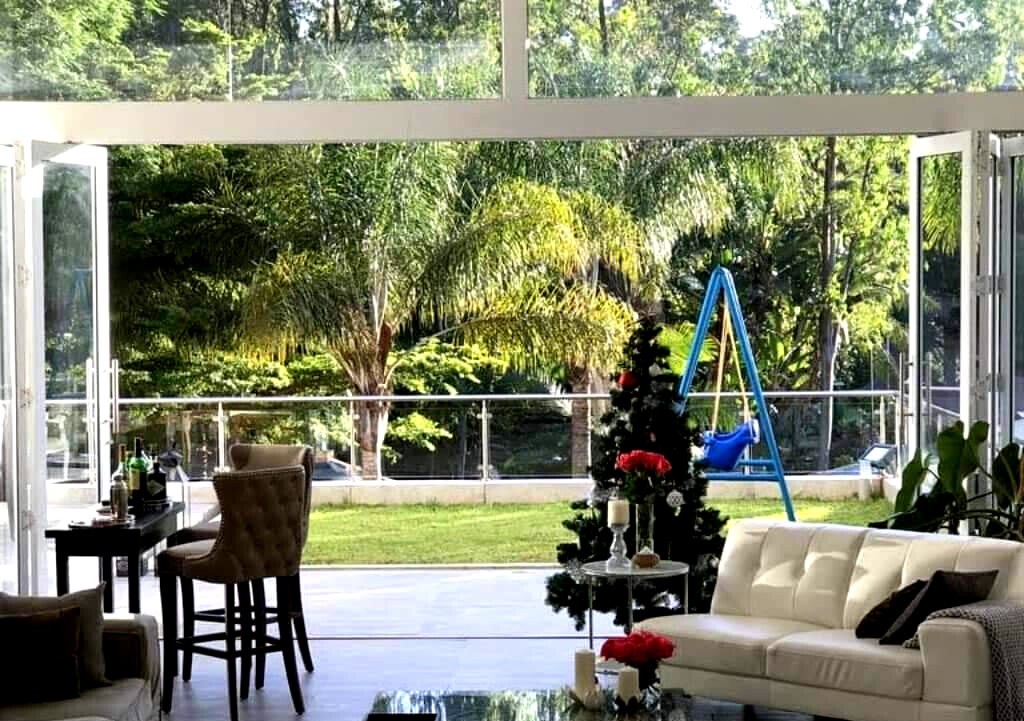 Contemporary 4BR Villa with Plunge Pool & Terrace – Kyuna