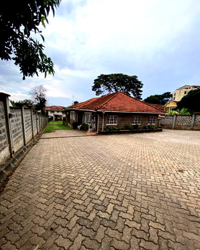 KSh 200M Commercial Plot in State House Area