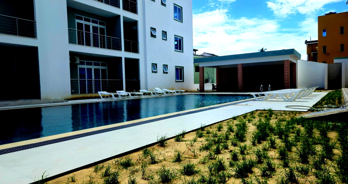 2BR All-Ensuite with Walk-In Closet & Pool - Nyali