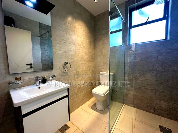 Studio Apartment in Kilimani, Hurlingham for sale