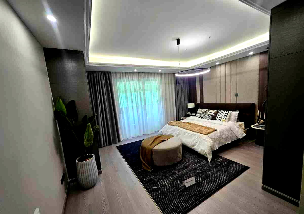 4BR + DSQ with Pool & Gym in Kileleshwa - Completion Dec 2026