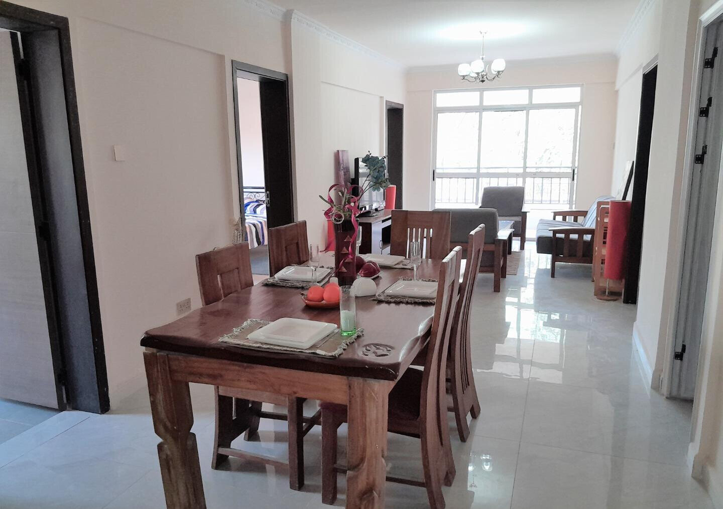 3BR with Walk-In Closet & Extended Balcony - Kileleshwa