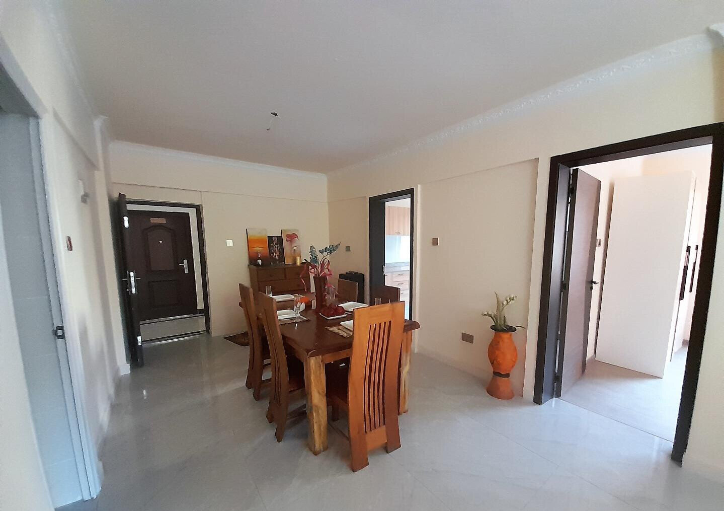 3BR with Walk-In Closet & Extended Balcony - Kileleshwa