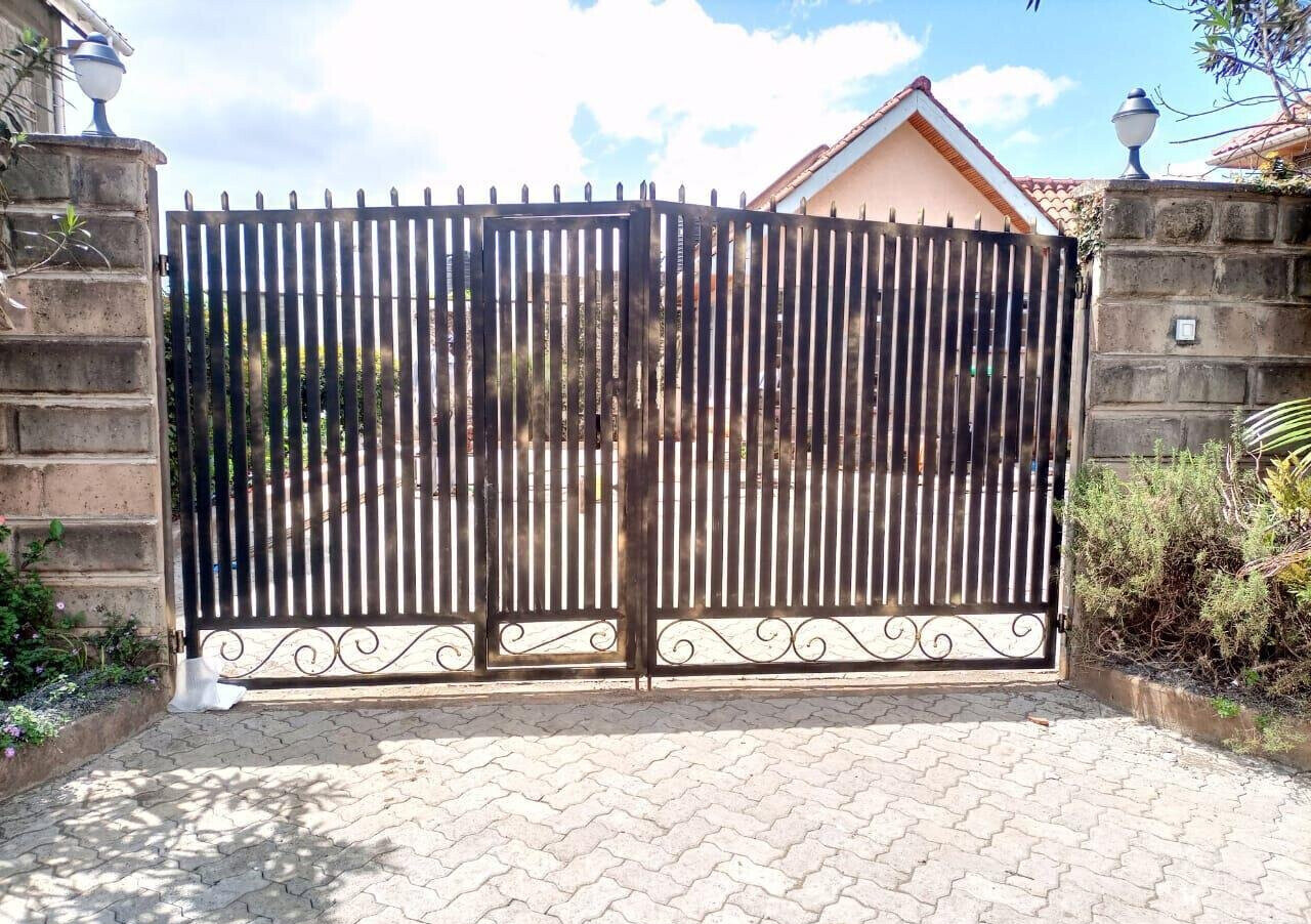 4BR All-Ensuite Townhouse with Jacuzzi & 30K Tank - Ruiru