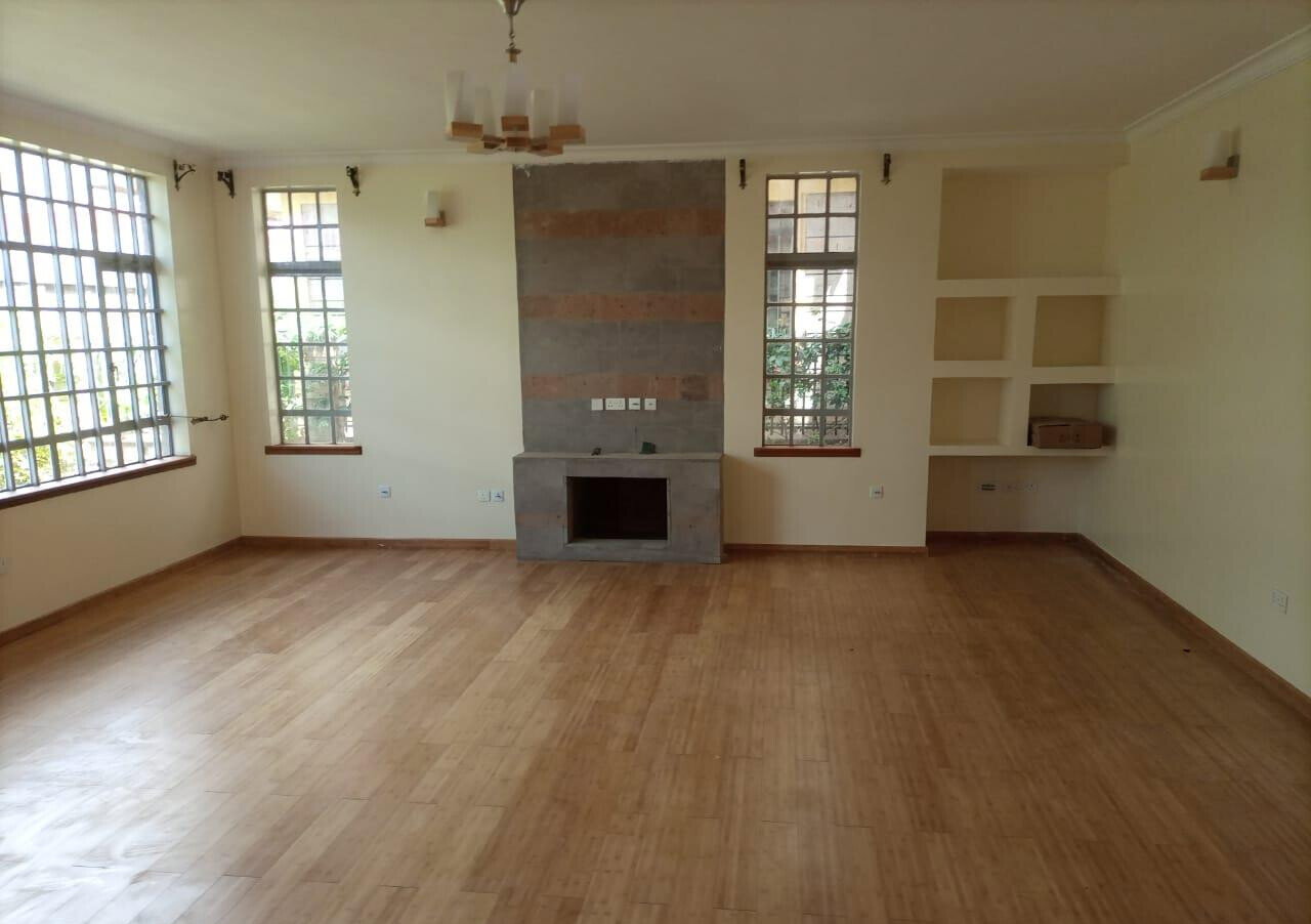 4BR All-Ensuite Townhouse with Jacuzzi & 30K Tank - Ruiru