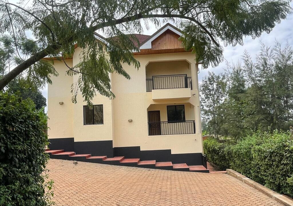 5BR Garden Home at KSh 150K