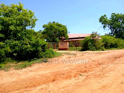 6 Acres at KSH 1.3M Each,In Mananja, Kenol-Makutano Highway. - Image 9