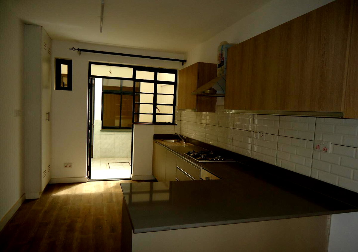 4BR Townhouse with DSQ & Borehole - Loresho