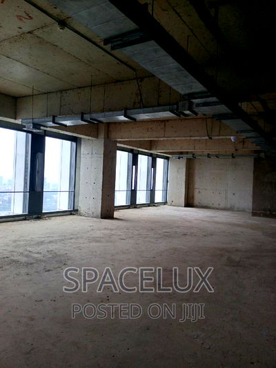 8000sqft Prime Grade a Office - Image 1