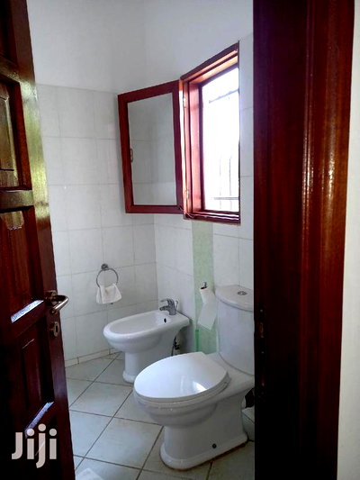 For Sale 4 Bedrooms Massionate Malindi - Image 5