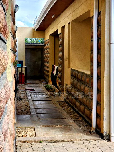 5bdrm Mansion in Chuna, Kitengela for sale - Image 3