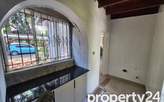 1-Acre Mansion with Garden for KSh 500K