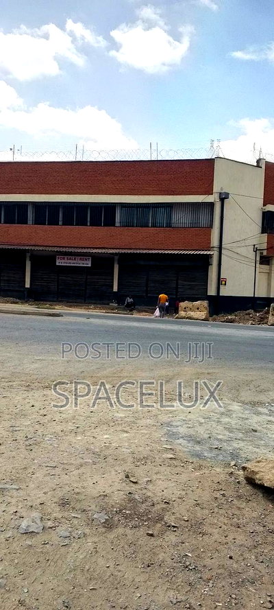 Strategic 10500sqft Warehouse Industrial Area - Image 3