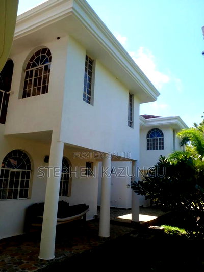 Furnished 8bdrm Mansion in C.D.V House, Ukunda for sale - Image 5