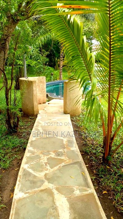 Furnished 8bdrm Mansion in C.D.V House, Ukunda for sale - Image 8