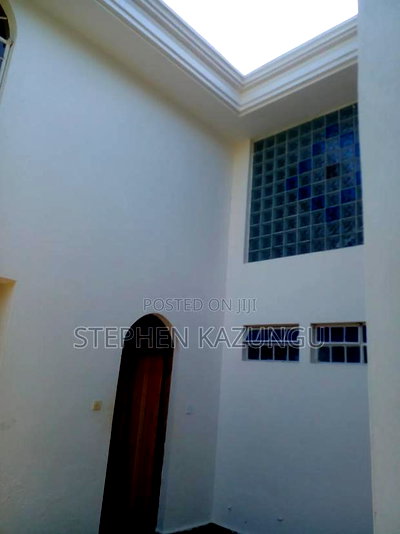 Furnished 8bdrm Mansion in C.D.V House, Ukunda for sale - Image 7