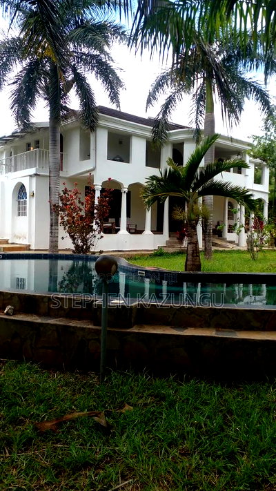 Furnished 8bdrm Mansion in C.D.V House, Ukunda for sale - Image 2