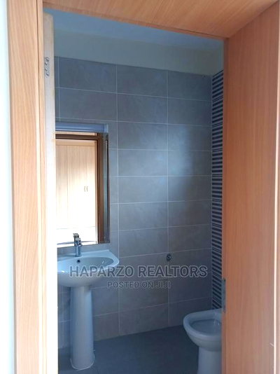 3bdrm Apartment in Westlands, Raphta Road Area for Rent - Image 7