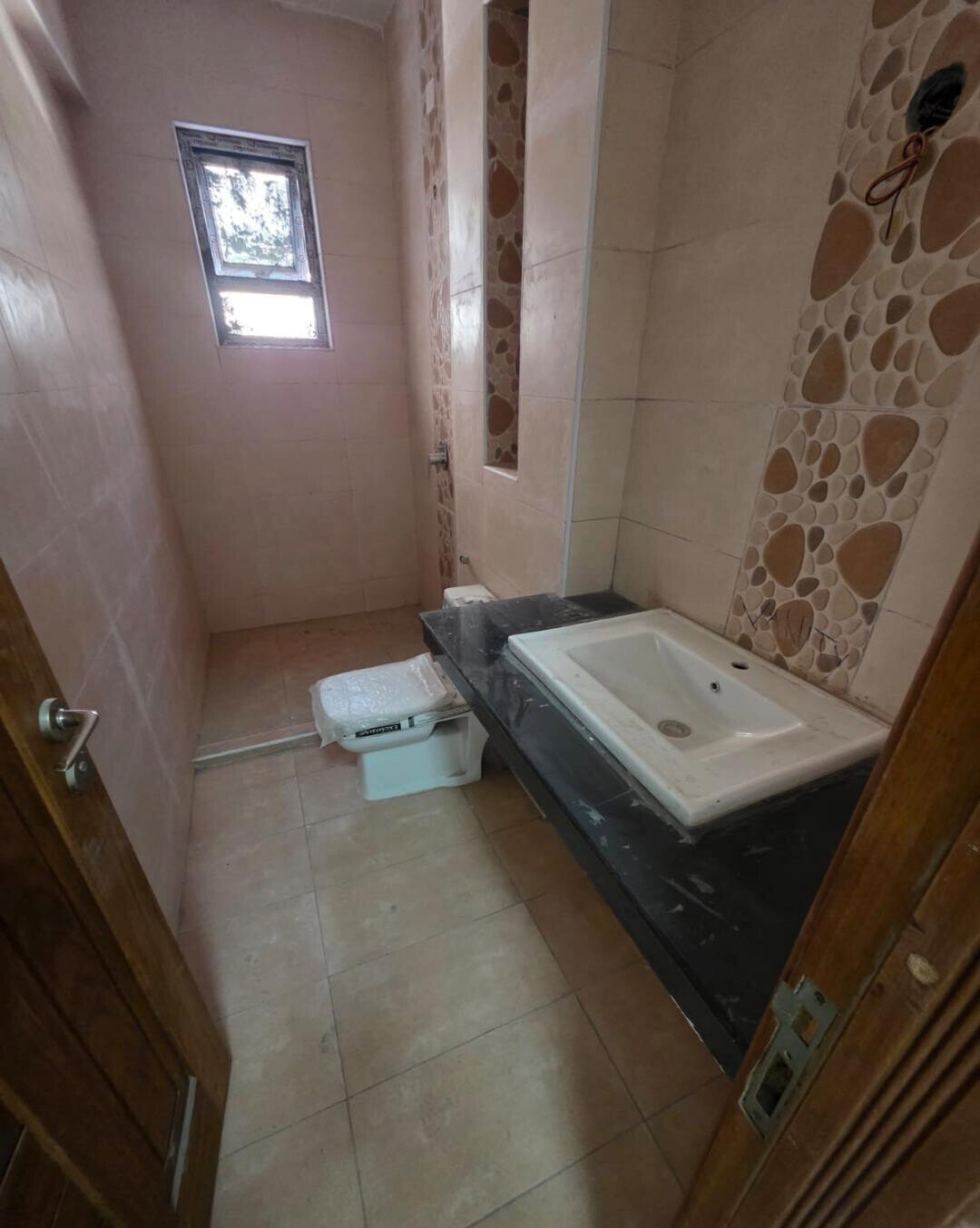 3BR Ultra-Modern Apartment with DSQ Near Nyali Golf Club