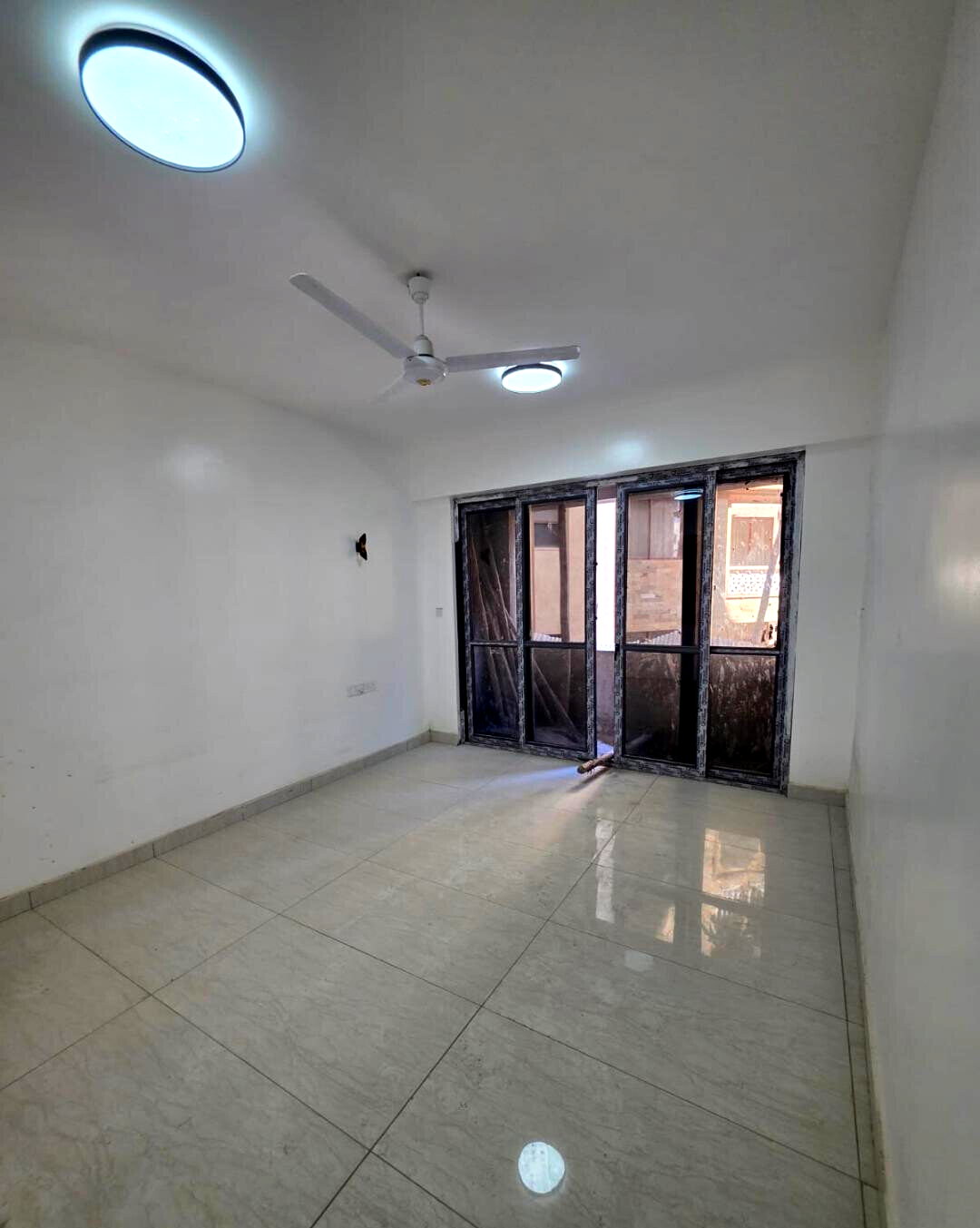 3BR Ultra-Modern Apartment with DSQ Near Nyali Golf Club