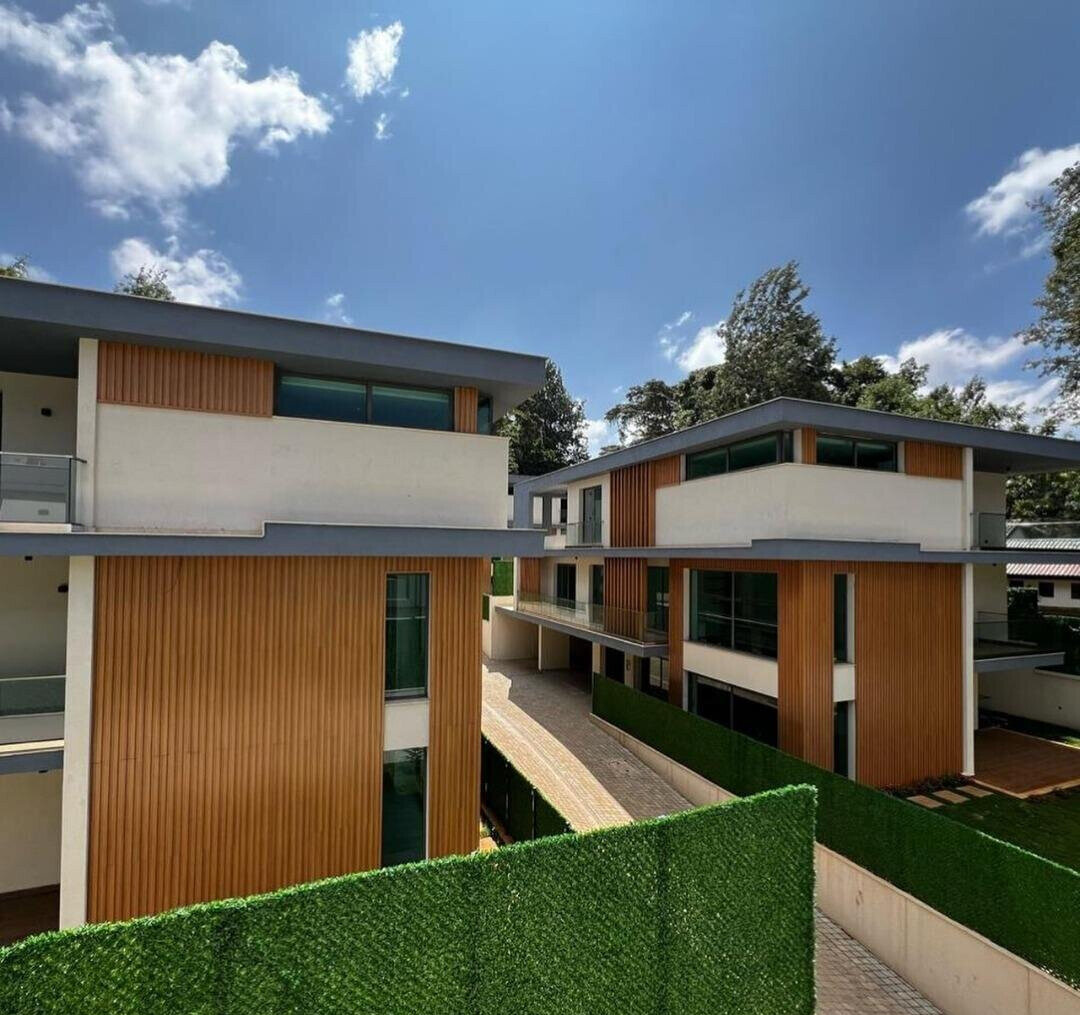 Exclusive 5-Bedroom All-Ensuite Townhouse - Lavington Compound of 6