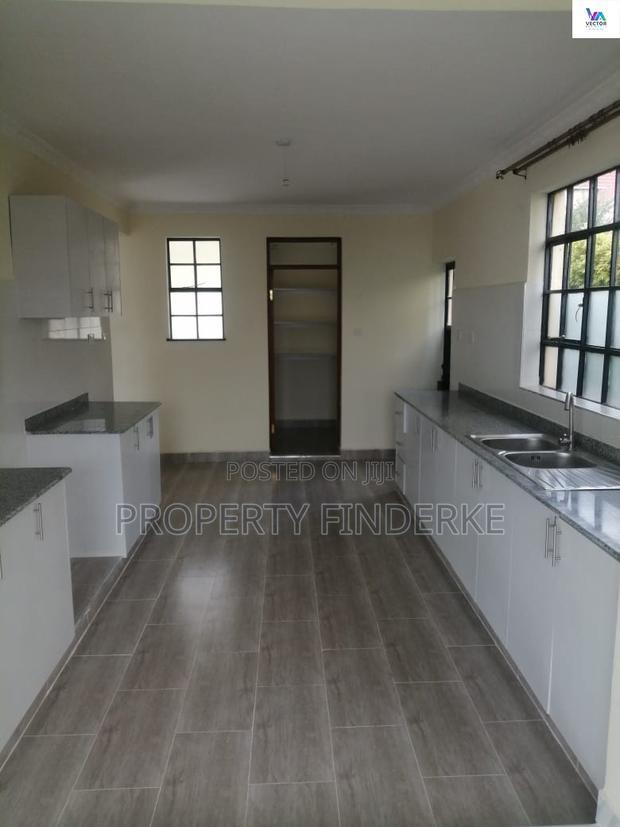 3bdrm Townhouse/Terrace in Kadeya, Oluulua for sale