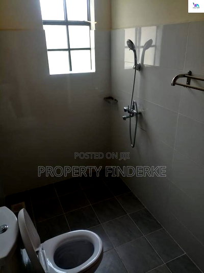 3bdrm Townhouse/Terrace in Kadeya, Oluulua for sale - Image 14