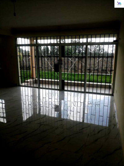 3bdrm Townhouse/Terrace in Kadeya, Oluulua for sale - Image 10