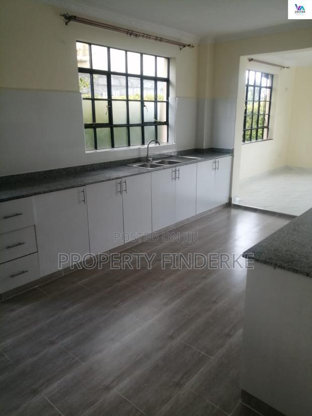 3bdrm Townhouse/Terrace in Kadeya, Oluulua for sale
