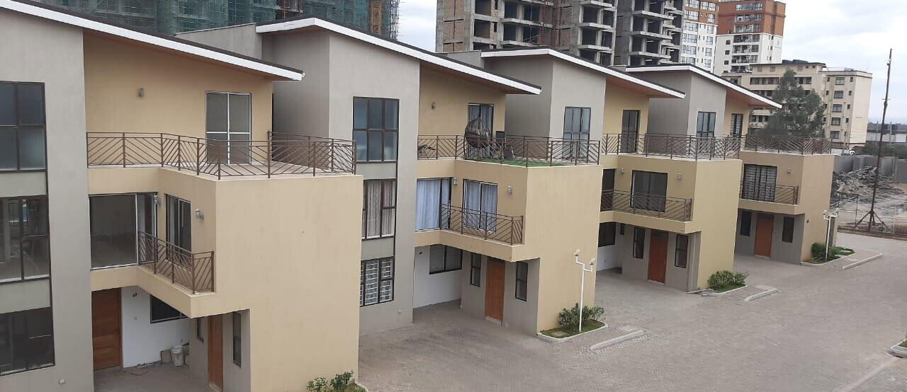 5 En-Suite Bedrooms with DSQ & Private Garden - Syokimau