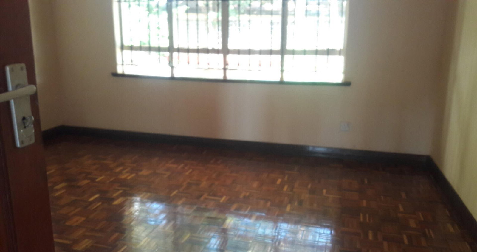1/2 Acre Garden Home at KSh 250K