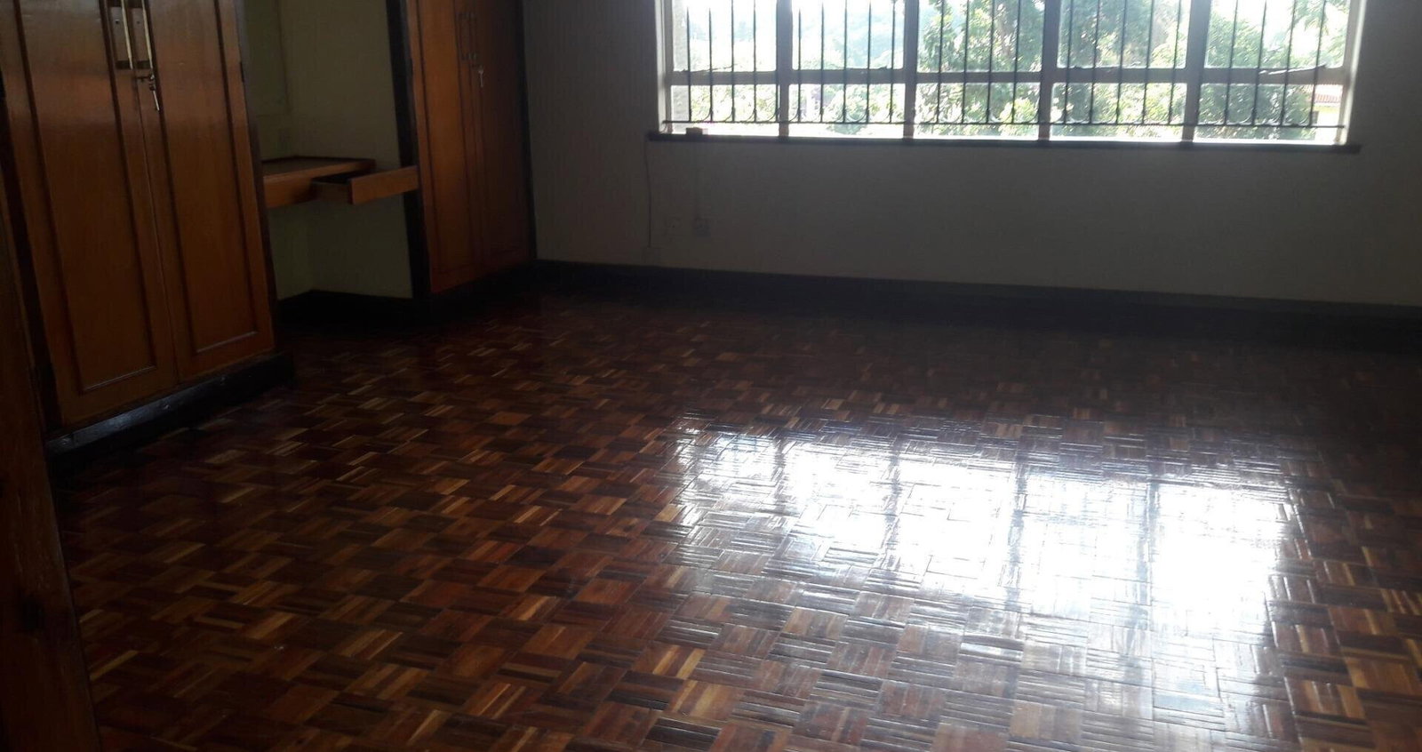 1/2 Acre Garden Home at KSh 250K
