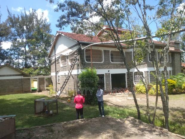 13bdrm Mansion in Mayeast Road, Karen C for rent