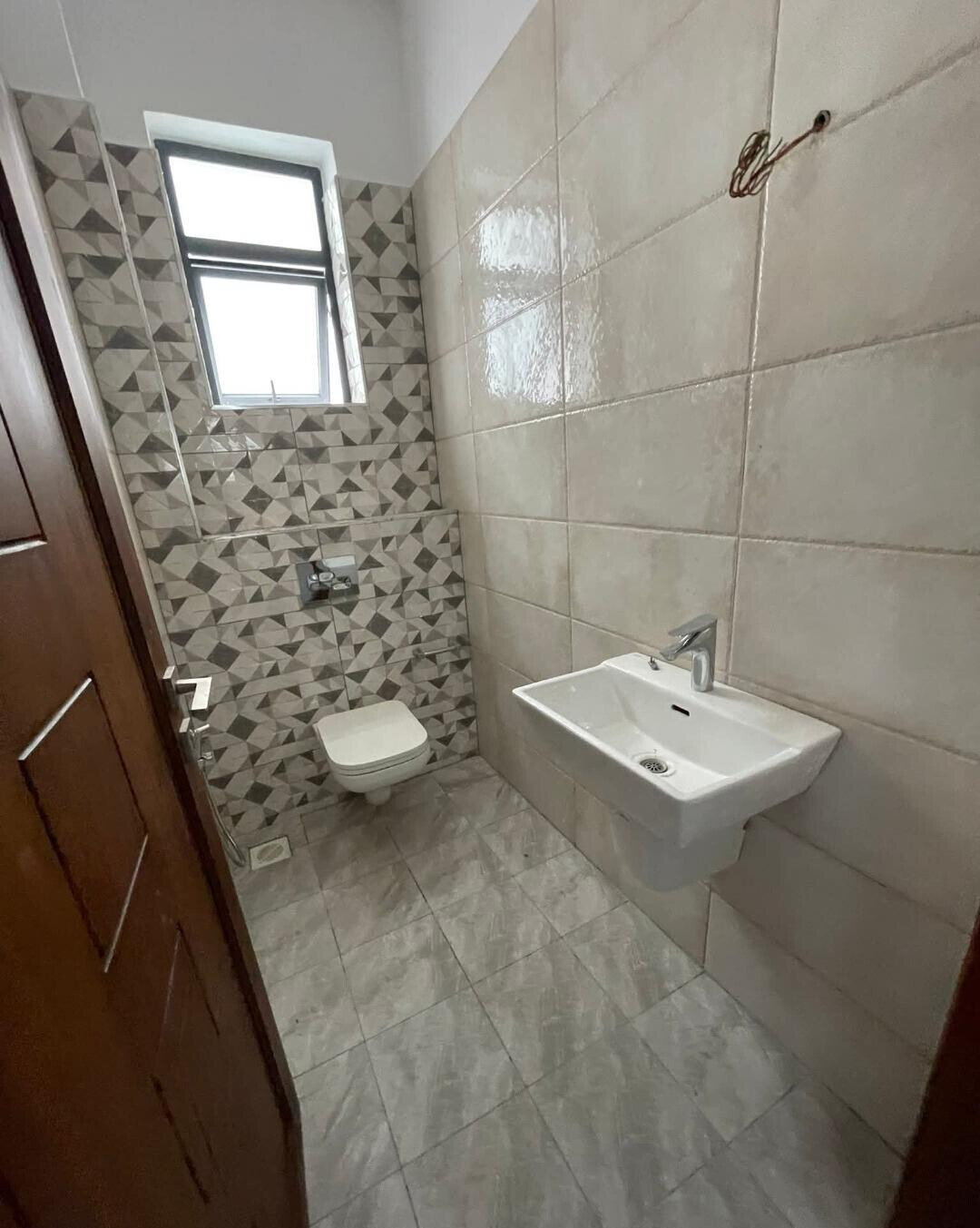 3BR All-Ensuite Apartment with Gym & Pool - Nyali