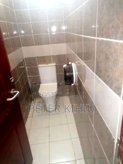 Godown to Let 7500sqft in Baba Ndogo - Image 15