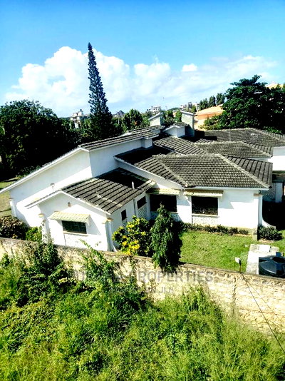 4bdrm Bungalow in Shanzu for sale - Image 8