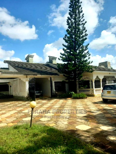 4bdrm Bungalow in Shanzu for sale - Image 2