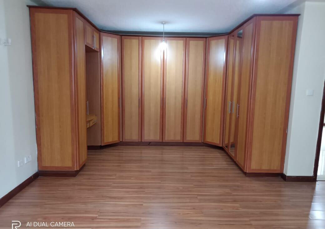 4BR Townhouse with Pool & Entertainment Area - Westlands