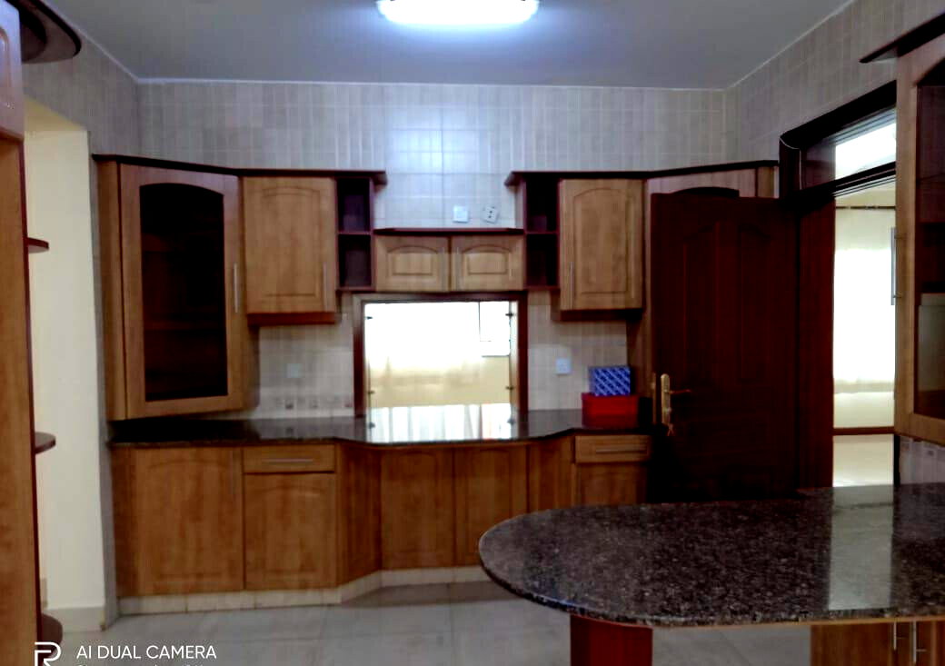 4BR Townhouse with Pool & Entertainment Area - Westlands