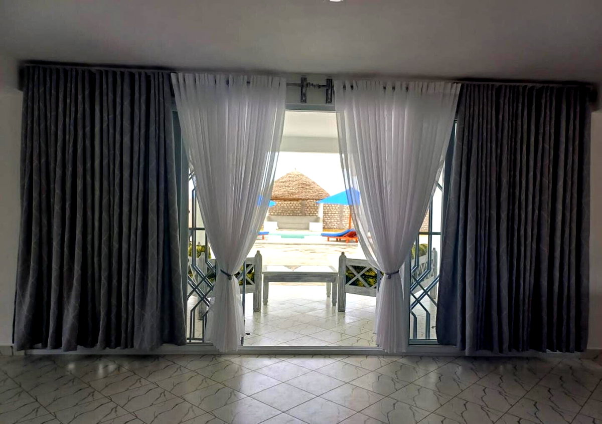 2BR Villa with Large Dining & Kitchen on Half-Acre – Watamu