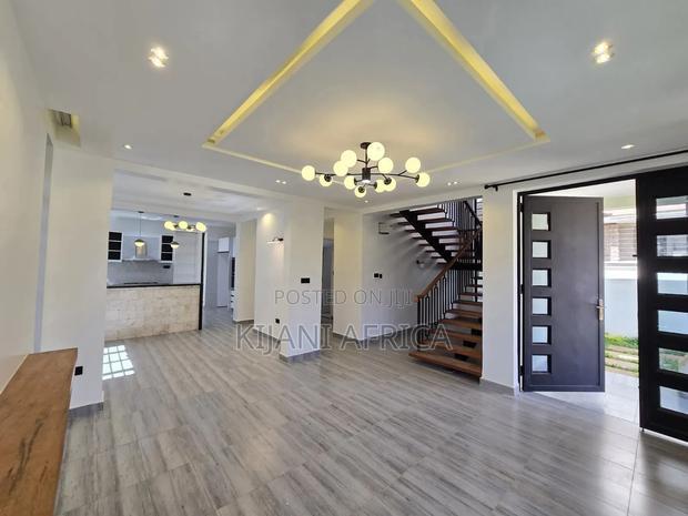 4bdrm Maisonette in Membley Estate for rent